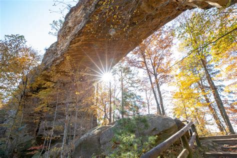 Natural bridge state resort park photos - Natural Bridge State Park features a massive arch made of sandstone, 20 miles of hiking trails, lodges, and various other geological features that fans of the outdoors will surely appreciate. The park is located at 2135 Natural Bridge Road, Slade, KY 40376. / Image courtesy of Kentucky State Parks. / Published: 10.31.16.